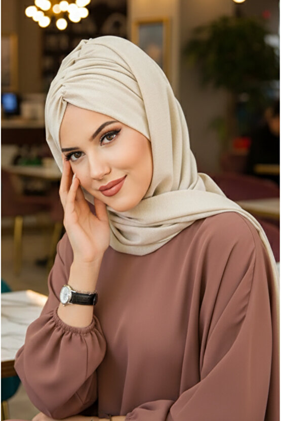 Ekru Simli Kelebek Çapraz Bantlı Bone Şal