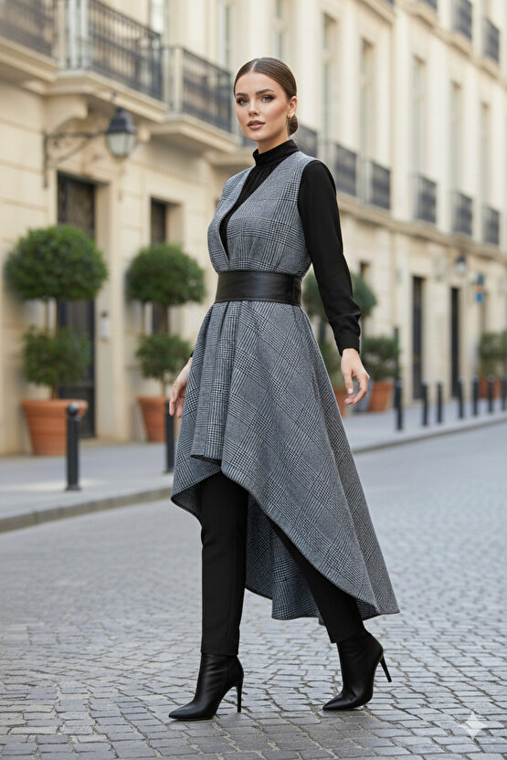 Füme Siyah Kareli Yelek