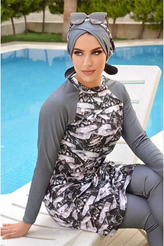 Füme Siyah Desenli Tesettür Mayo Takım