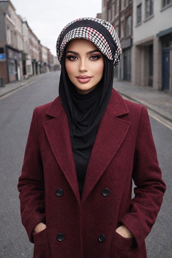 Siyah Garnili Şapka Bone