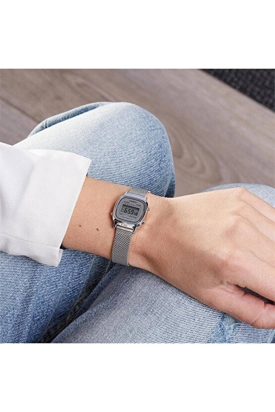 La670wem-7df Dijital Retro Kadın Kol Saati