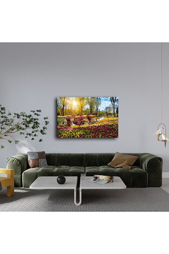 Bahar Ağaçlı Manzara Cam Tablo
