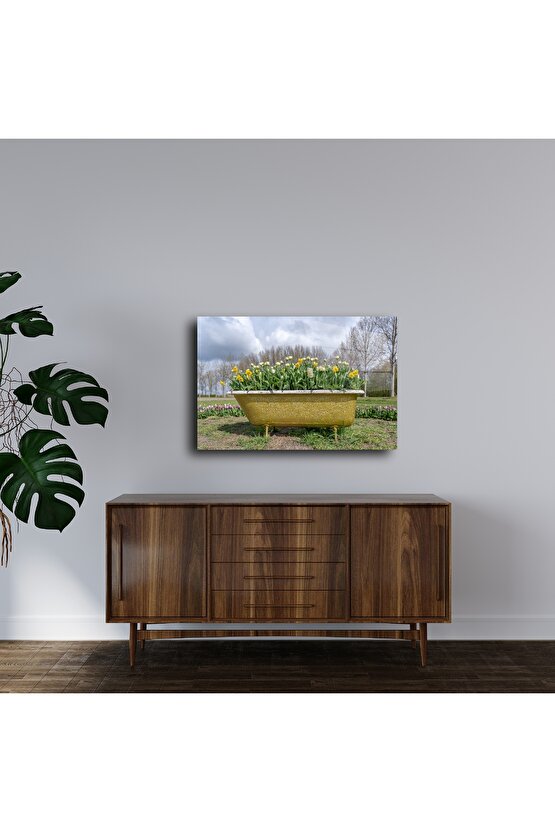 Cam Üzerine Sarı Küvet Çiçek Tablosu