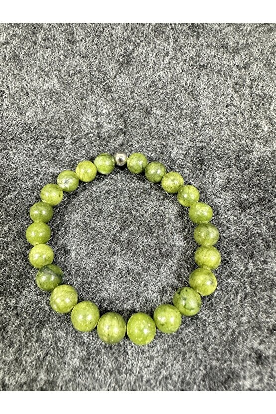 Yeşim taşı bileklik