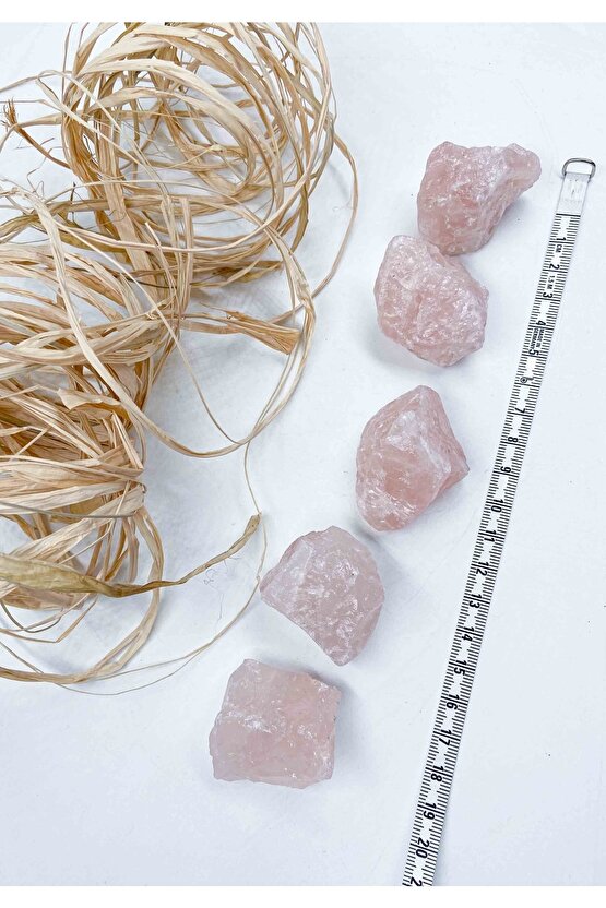 Pembe Kuvars Taşı Işlenmemiş Doğaltaş Parça