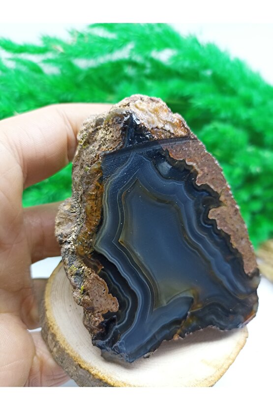 Madagaskar Akik Taşı Standlı Doğal Taş (sertifikalı)