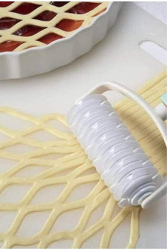 Dairesel Hareketli Kafes Şekilli Hamur Kesici Yufka Şekillendirici