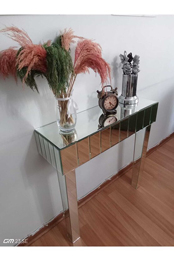 DEKORATİF DRESUAR  AYNA KAPLAMALI KONSOL