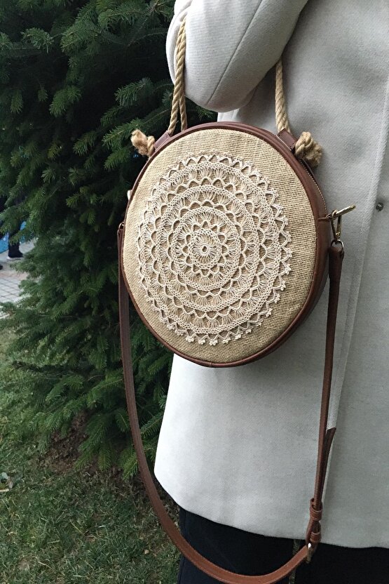 Heybes Kadın El Yapımı Dantel Detaylı Yuvarlak Hasır Omuz Çantası