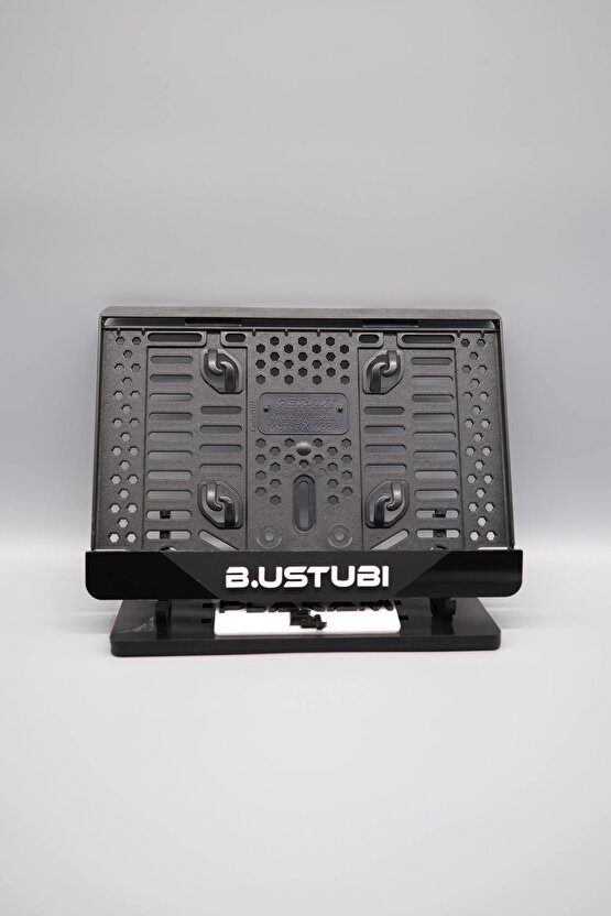 ORTASI MAT SİYAH PARÇALI KİŞİYE ÖZEL İSİMLİ PLEKSİ MOTOR PLAKALIĞI