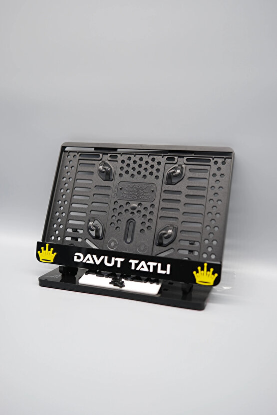 TAÇLI KİŞİYE ÖZEL İSİMLİ PLEKSİ MOTOR PLAKALIĞI