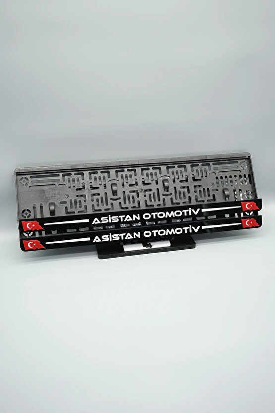 BAYRAKLI ÇİZGİLİ KİŞİYE ÖZEL İSİMLİ PLEKSİ ARABA PLAKALIĞI