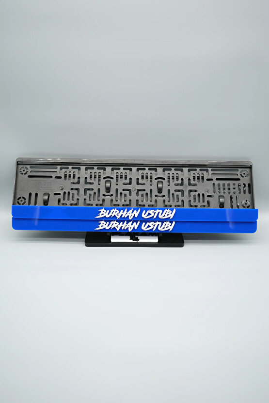 DÜZ AGRESİF FONTLU LACİVERT KİŞİYE ÖZEL İSİMLİ PLEKSİ ARABA PLAKALIĞI