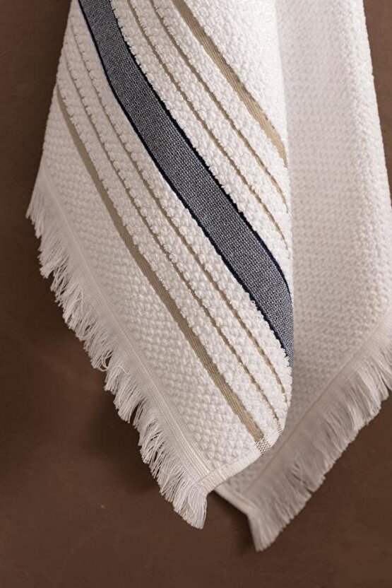 Yeni Sezon Annecy Banyo Havlusu - BEYAZGRİ