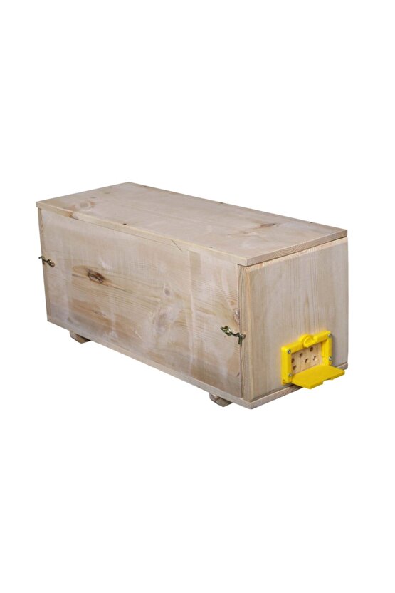 Organik Bal Üretimi Için Karakovan Arı Kovanı