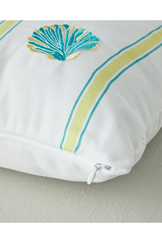 Corallium Nakışlı Kırlent Kılıfı Beyaz