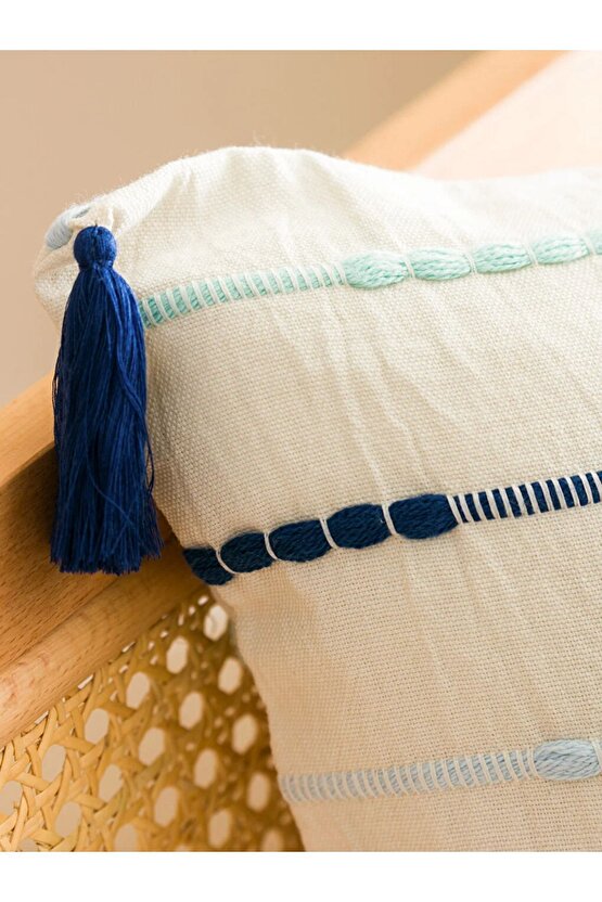 Nakışlı Püskül Detaylı Kırlent Kılıfı 45x45 Cm