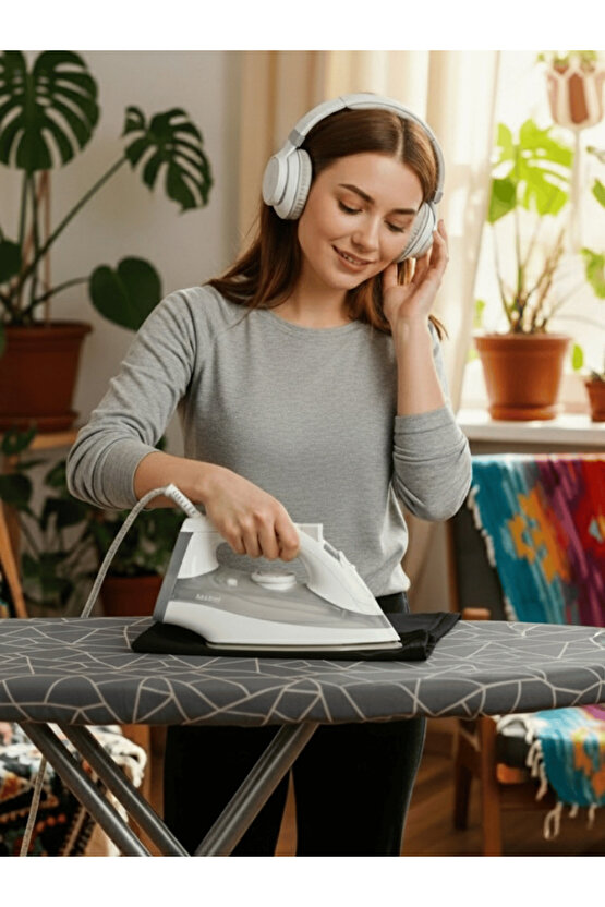 Ütü Masası Kılıfı İpli Keçeli Yanmaz Ütü Masası Örtüsü Bezi Geometrik 50x150 CM