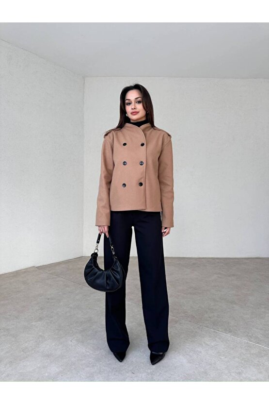 Kadın Kaşe Kısa Ceket