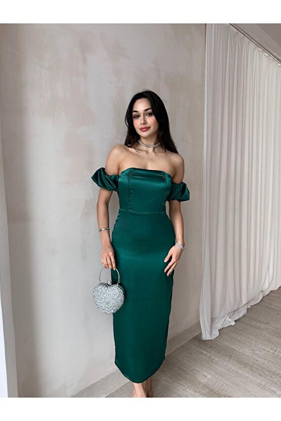 Straplez Kol Detaylı Yırtmaçlı Midi Boy Zümrüt Yeşili Şifon Elbise