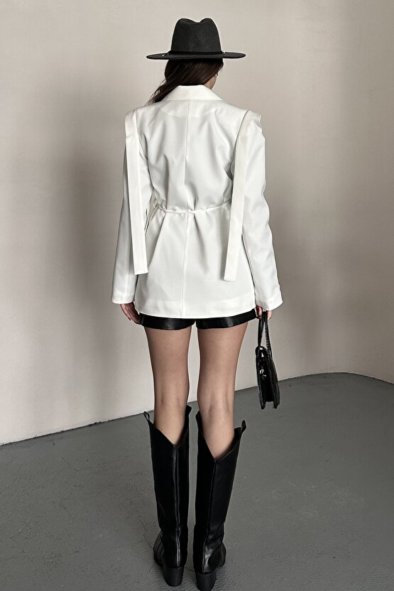 Kadın Kuşaklı Omuz Detaylı Blazer Ceket - Casual Modern Tasarım