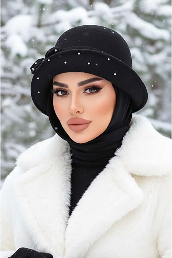 Siyah Taş Detay Vintage Şapka