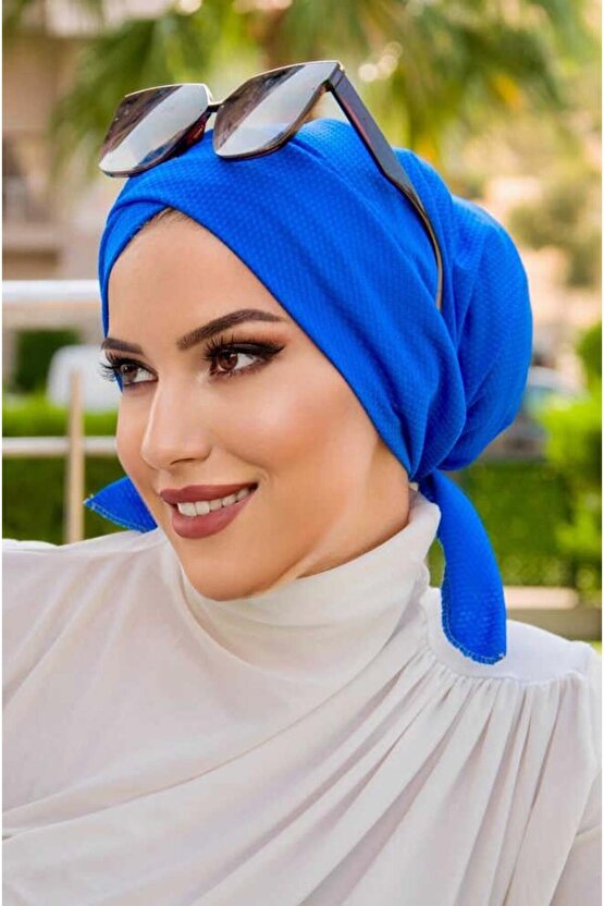 Saks Mavi Çapraz Bone