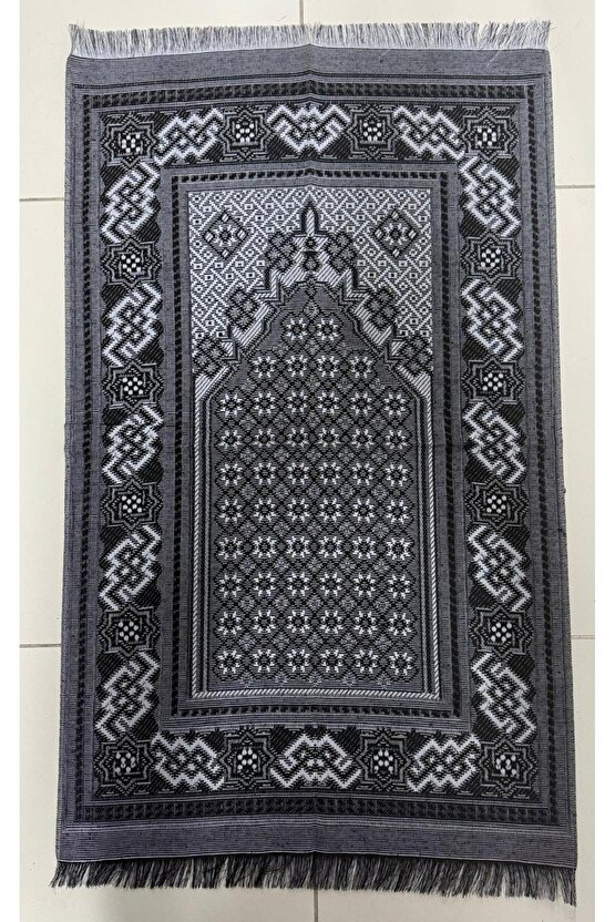 NAMAZ ÖĞRETEN SESLİ SECCADE (KIRMIZI NAMAZ ÖĞRETEN CİHAZ NAMAZ HOCASI KİTABI VE PİL HEDİYE)