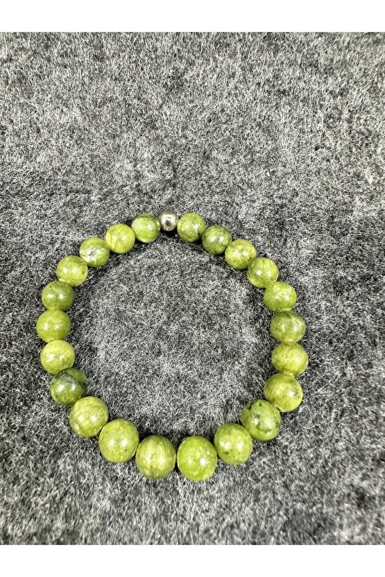 Yeşim taşı bileklik