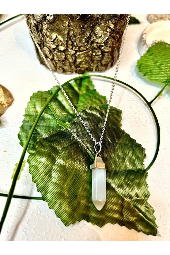 Opalit Taşı Çivi Kolye