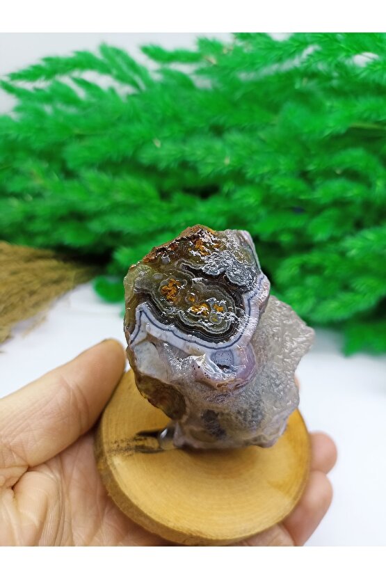 Kuvars Oluşumlu Madagaskar Akik Taşı Standlı Doğal Taş (sertifikalı)