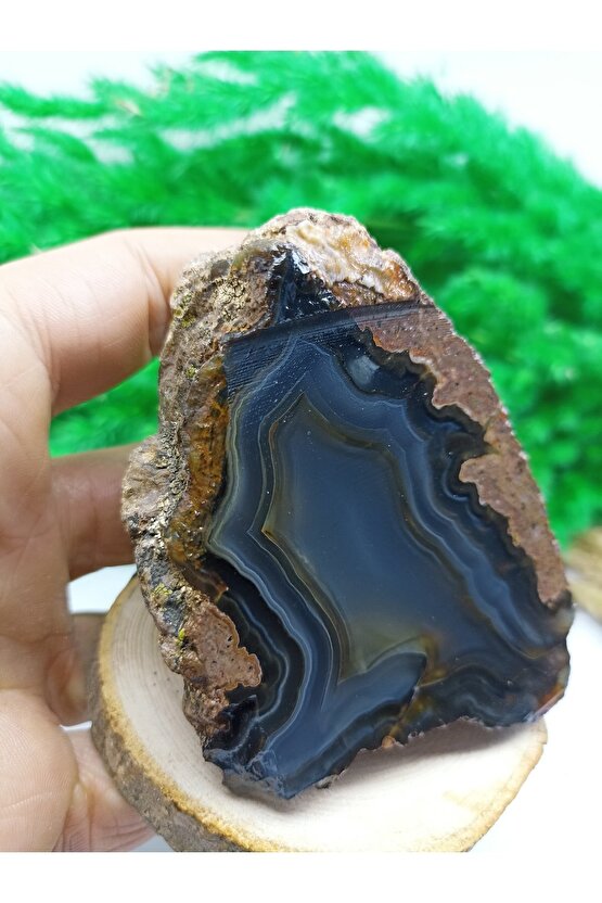 Madagaskar Akik Taşı Standlı Doğal Taş (sertifikalı)