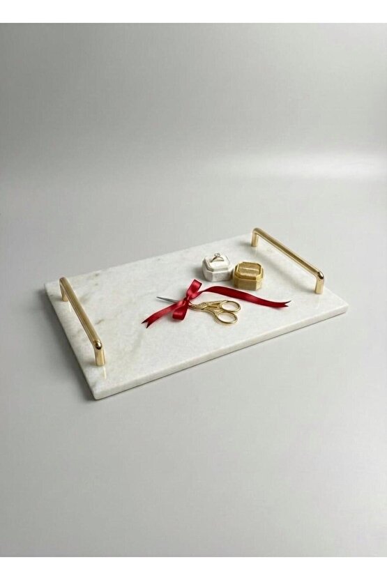 Lüks Beyaz Mermer Sunum Tepsisi Gold Metal Kulplu - Dekoratif Servis Tabağı 30x20 cm