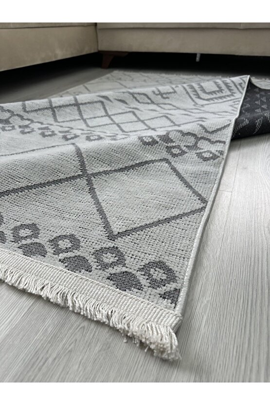 Modern İskandinav Desenli Yıkanabilir Kaymaz Dokuma Taban Şönil Halı Açık Gri