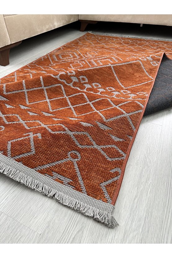 Modern İskandinav Desenli Yıkanabilir Kaymaz Dokuma Taban Şönil Halı Kiremit