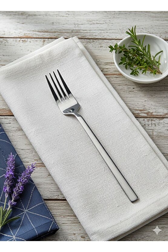 Kutulu 30 Parça 6 Kişilik Çatal Kaşık Takımı Düz Model