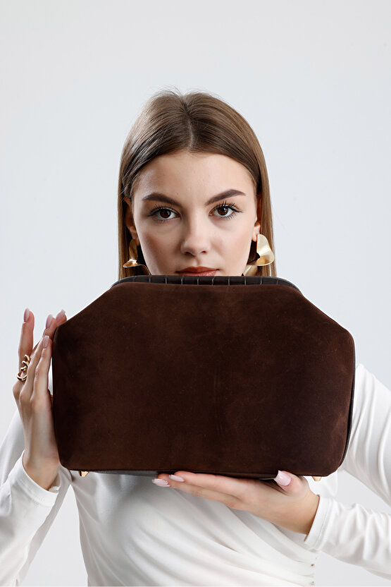 Heybes Kadın Koyu Kahve Süet Clutch El Çantası Şık Zarif Ve Minimalist Kullanışlı Tasarım