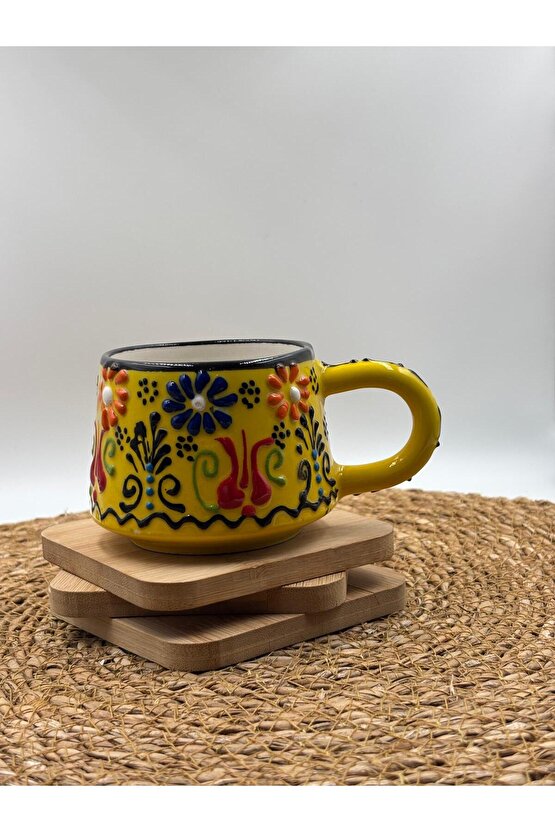 2 Adet Kabartma Desenli El Yapımı Seramik Kupa