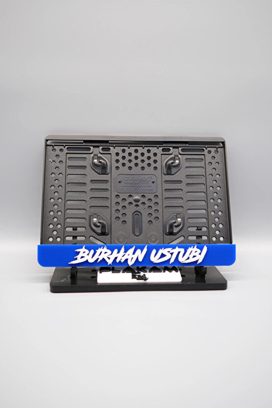 DÜZ AGRESİF FONTLU LACİVERT KİŞİYE ÖZEL İSİMLİ PLEKSİ MOTOR PLAKALIĞI