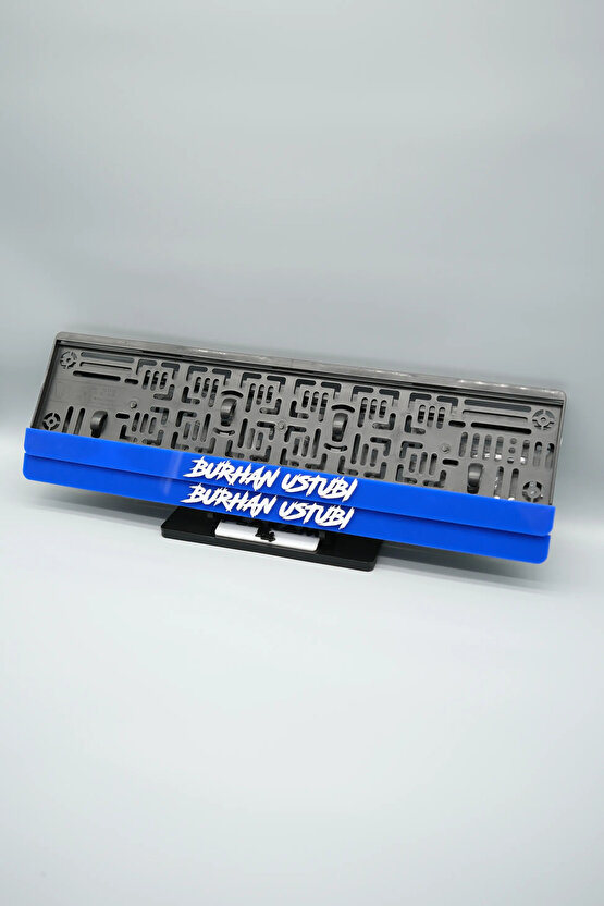 DÜZ AGRESİF FONTLU LACİVERT KİŞİYE ÖZEL İSİMLİ PLEKSİ ARABA PLAKALIĞI