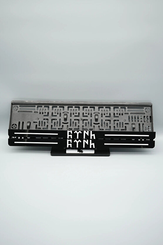 GÖKTÜRKÇE TÜRK YAZILI 3D KABARTMALI PLEKSİ ARABA PLAKALIĞI