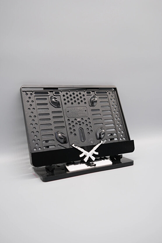 ÇAPRAZ KELEŞLER 3D KABARTMALI PLEKSİ MOTOR PLAKALIĞI