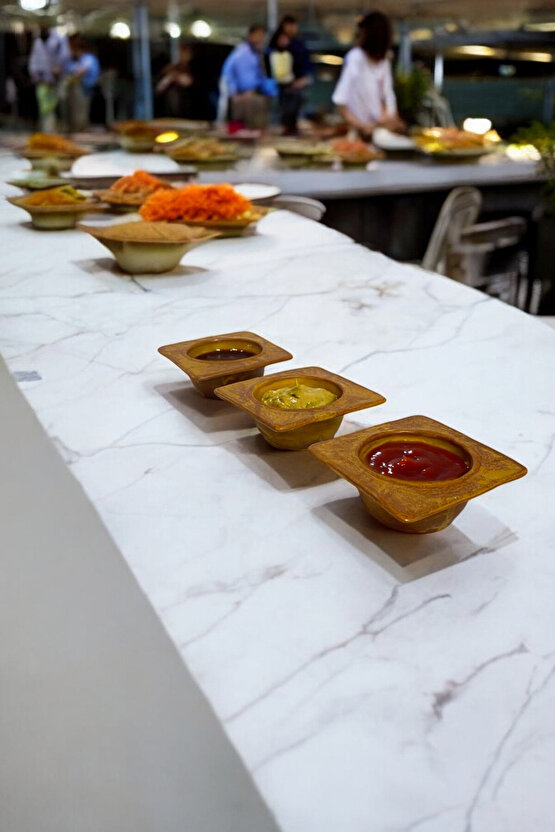 Livelli Porselen Çerezlik Reçellik Sosluk Kase 9cm 3 Adet