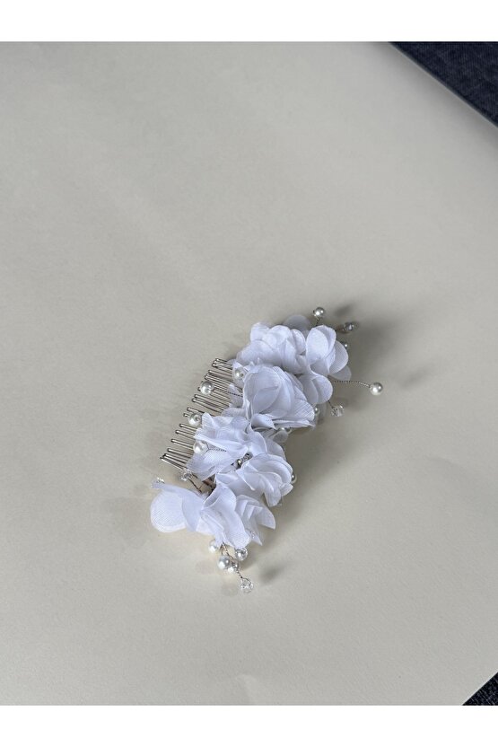 İnci Dokunuşlu Beyaz Çiçekli Gelin Nişan Lohusa Saç Tarak Tokası