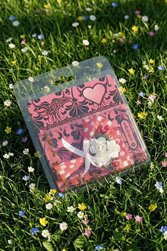 Minik Buket İltifat Eden Aynalı Çiçek Buketi En Anlamlı 14 Şubat Hediyesi Yeni Nesil Buket