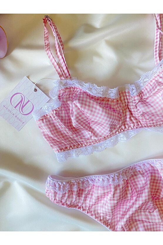 PEMBE KARELİ SÜTYEN TAKIMI