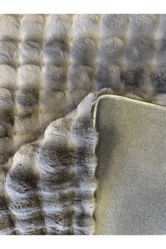 Yumuşak Dokulu Tavşan Tüyü Peluş Yıkanabilir Kaymaz Taban Salon Halısı Çocuk Halısı Antrasit