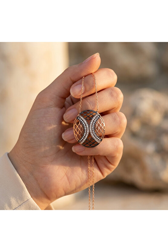 Osmanlı Motif Oval Kolye