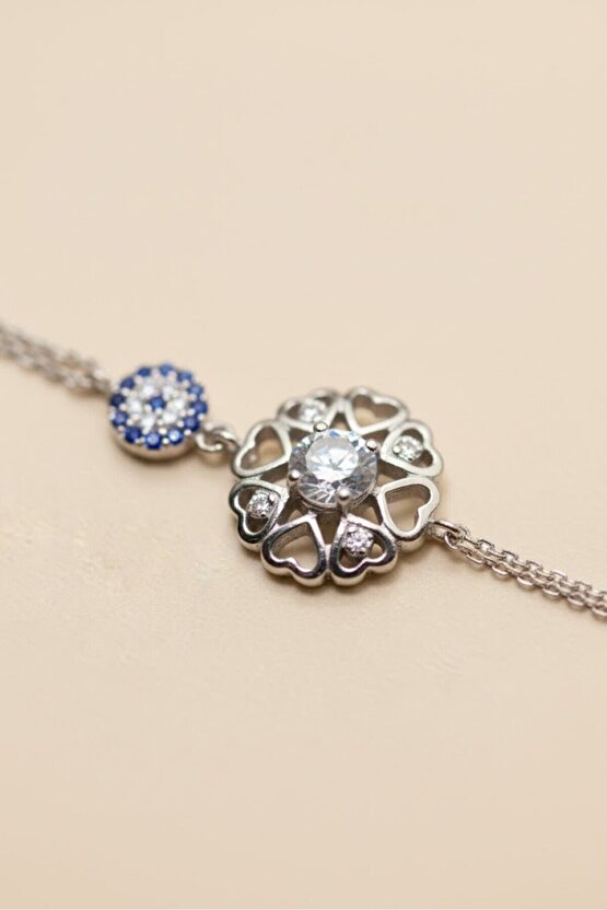 Taşlı Kalpli Bileklik