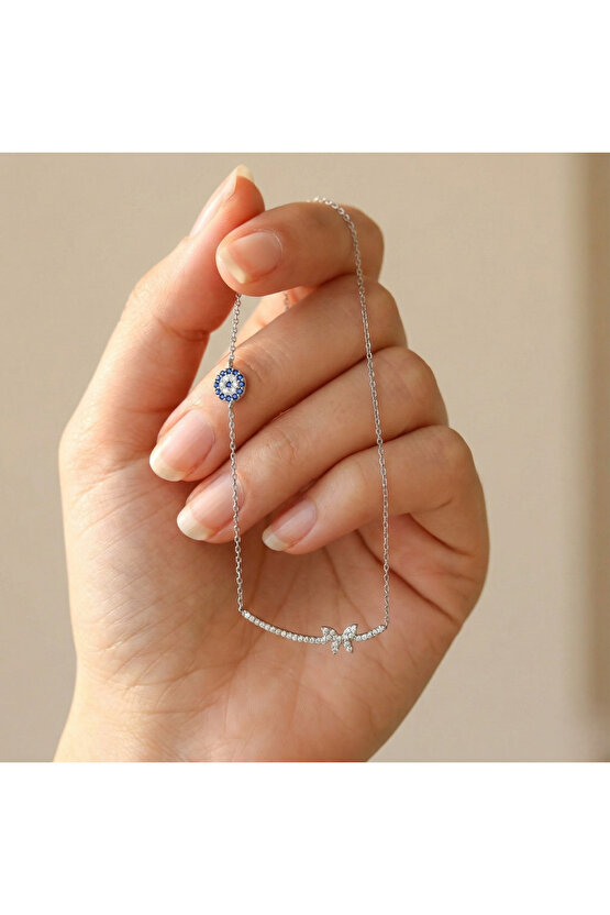 Ince Çizgi Kelebek Kolye